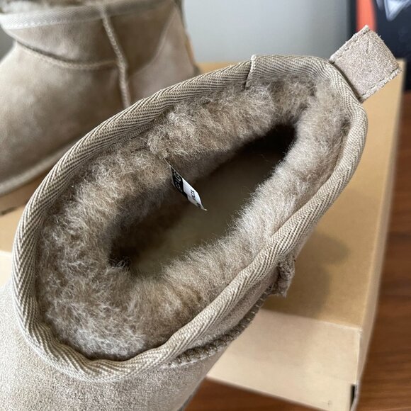 UGG Classic Ultra Mini Boots - Picture 7 of 9